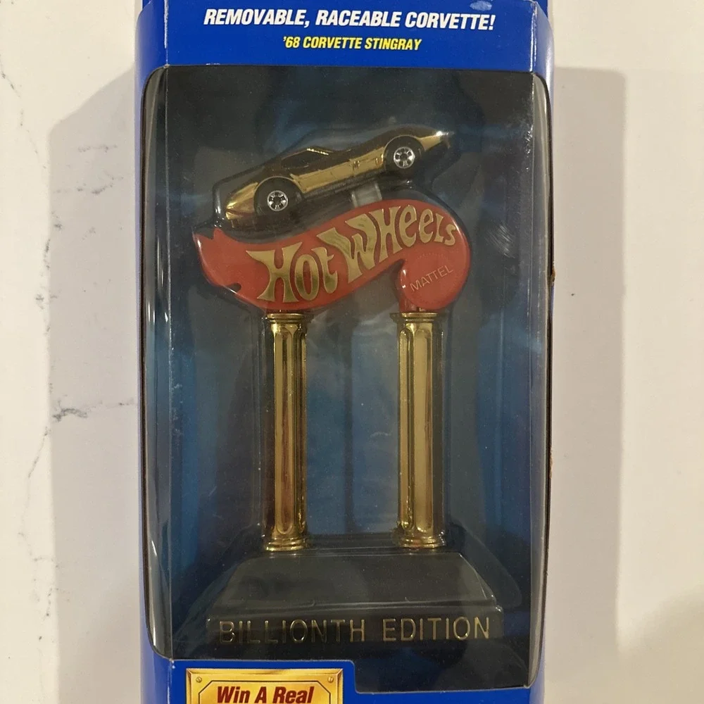 1990 Hot Wheels Billionth Car Edition 68 Corvette Stingray #9252
